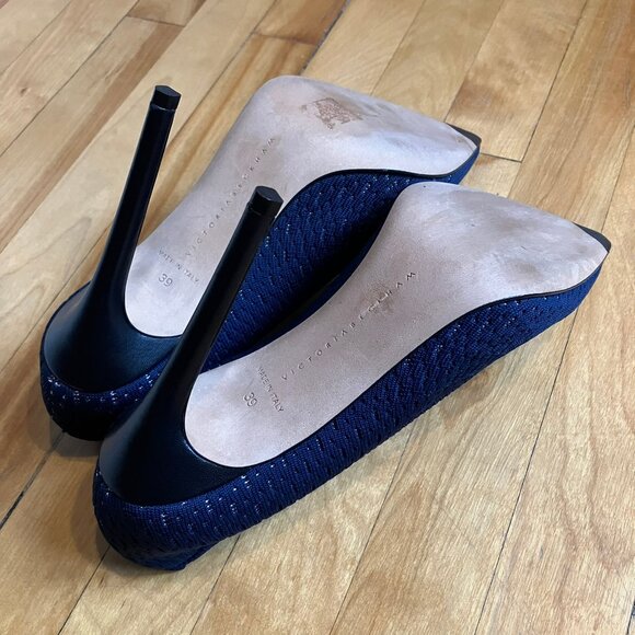 Victoria Beckham Kristie navy pumps, size 39 - Picture 8 of 11